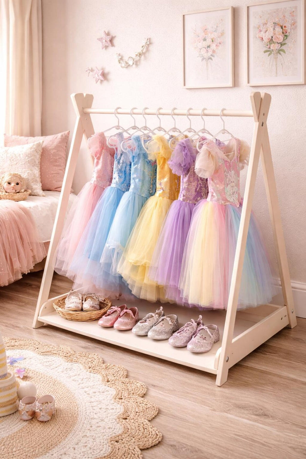 TILLY- Clothing Rack
